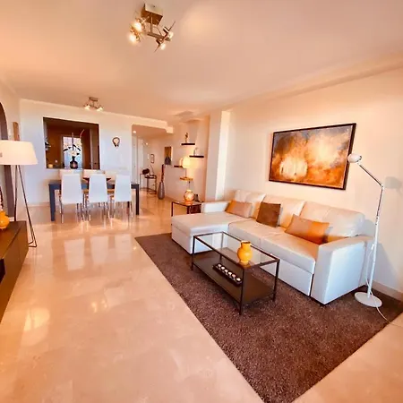 De Standing Avec Vue Et Golf Apartment